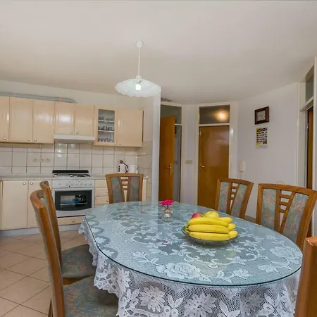 Appartement Marinko Omiš